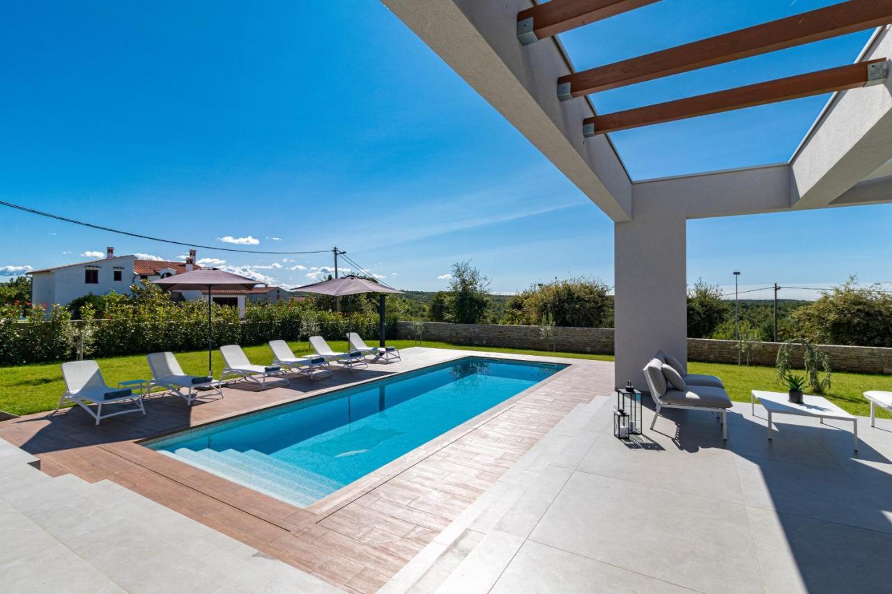 Villa Sabina Višnjan Exteriör bild