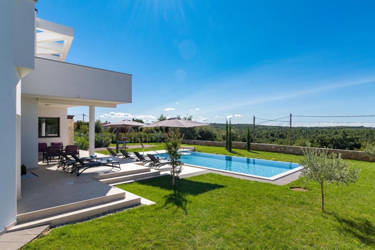 Villa Sabina Višnjan Exteriör bild