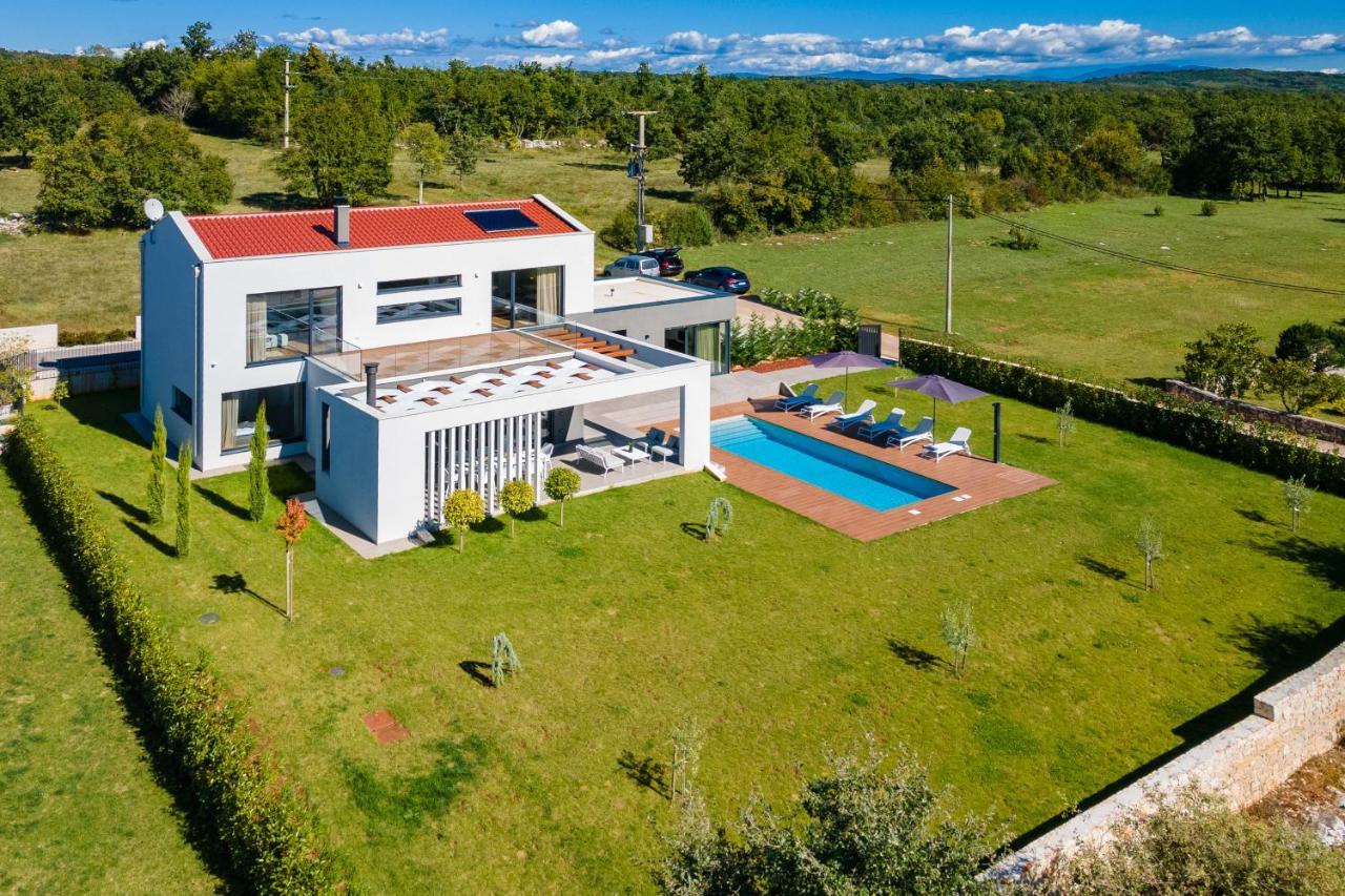 Villa Sabina Višnjan Exteriör bild